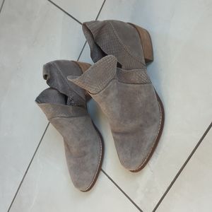 Seychelles ankle boots
